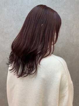 エニル(enil) ＊大人可愛いくびレイヤー×ピンクブラウン