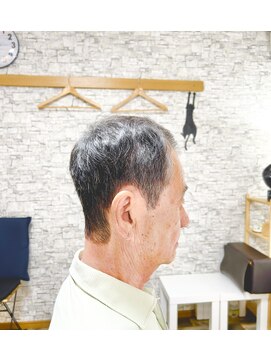 エン(enn) 刈り上げショート