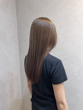 ネウィ 大分中央町店(newi) 【KOTOMI】@koto._.mi1　ブリーチ一回☆ミルクティーベージュ♪