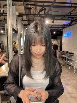 アイズ 横浜(IS) 横浜/mikiya指名/レイヤーカット/ブリーチカラー