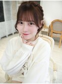 シースルーバングツインお団子ヘア