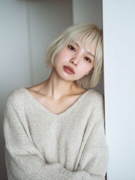 シェル 吉祥寺(shell) くびレイヤーエモージュグレージュカラーくびれショート/吉祥寺