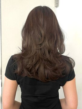 カルテ(QUARTE) バタフライカット