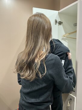 インビテーション 名古屋(invitation) ミルクティーベージュ