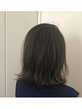 シー 浜松大平台店(She) 大人ミディアムボブ