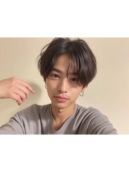 <20時迄営業>メンズカット×ヘッドスパで疲れも汚れもリセット[神戸元町/メンズパーマ/men's/眉毛/学割U24]