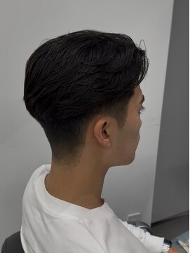 グルーマーズクレッジ 渋谷店(GROOMER/S CREDGE) men's/メンズ/フェザーパーマ/サーフカール/スペインカール/渋谷