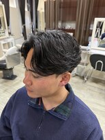 クレス 武蔵浦和店&nbsp;フェザーパーマセンターパート毛流れパーマ刈り上げ