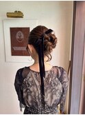 ボリュームハーフアップ 結婚式 お呼ばれヘア 二次会ドレス