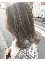 チョビー(Chobii)&nbsp;【chobii】グレージュ☆透明感☆３Dハイライトカラー