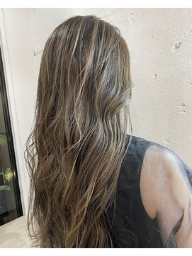 ヘアーワークス ヘルム 渋谷店(HAIR WORKS HELM) [HELM渋谷] ハイライトカラー