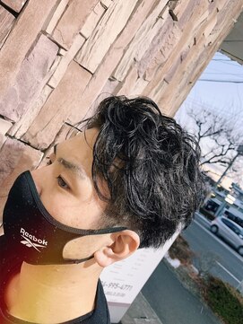 ラテ(latte) 【メンズ】アップバング×パーマ