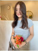 艶髪ロング センターパート 韓国風 韓国ヘア オルチャン 抜け感