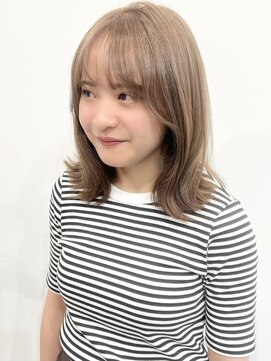 ココ 原宿(KOKO) 黒髪小顔クラゲヘアーオリーブグレーココアベージュ