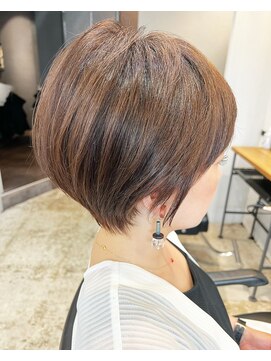 アン(un) ショート