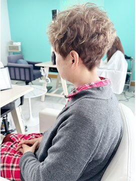 ユーフォリア(Euphoria.) 大人可愛いショートスタイル