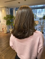 ザック ヴィ(ZACC  vie)&nbsp;レイヤーカット/セミロング/艶カラー/学割U24