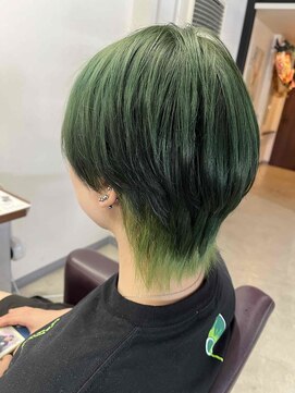 サロン クラッチ クリエイティブ コンセプト(salon CLUTCH creative concept) wolf × Green section color