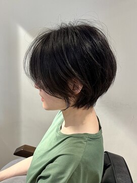 リットバイディア 茅ヶ崎(Lit by diar) レイヤー長め前髪クール20代30代40代くびれショート【茅ヶ崎】