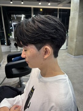 ミューバイケンジ(miu by KENJE) miu&宇都宮良太 メンズ韓国風センターパート