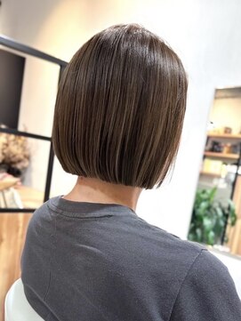 エヌ(nnn.) 大人ボブ/ナチュラルボブ/ショートボブ/大阪/梅田/中崎町/茶屋町