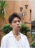 渋谷スパイキーパーマスパイキーショートパーマ刈り上げショート