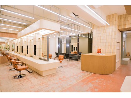 PARK LANE ICI yeven.anx ブリーチ/ダブルカラー/ハイライト/縮毛矯正/髪質改善の写真