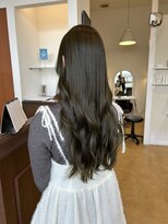 カットウェルズ ラブコオリヤマ 郡山店(Cut Well's Love Koriyama) ワンホンレイヤー/ミルクティーブロンド/ダークブルー/郡山