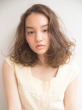 ローネス(LONESS) 小顔にみえる☆ミルクティーカラーゆるっとオシャレ質感ロブ