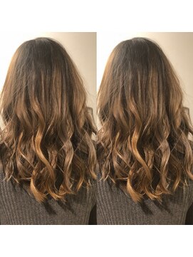 ストーク トウキョウ(stoke TOKYO) バレイヤージュ×アッシュブロンド