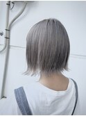 退色しても綺麗なシルバーボブ