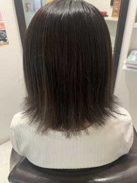 ビューティーボックスハーモニー(BeautyBox Harmony) 外ハネ×シルバー