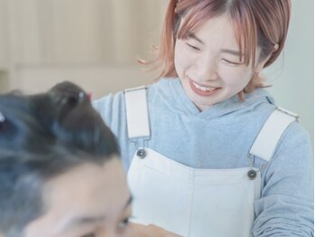 アクオ(acuo)の写真/閑静な住宅街にある、女性スタイリスト一人の隠れ家サロンなので日ごろの疲れを癒し、ホッと落ち着ける◎