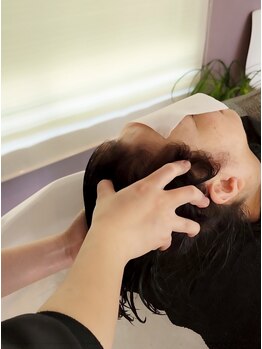 極上のアロマスパは頭皮ケアと保湿力◎地肌から髪の状態を整え美しく健康的な髪へ導く◇［下松］