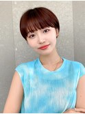 ショート×顔周り×前髪×シルキーベージュ×グレージュカラー