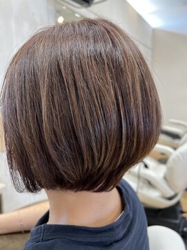 牛若丸ジャパン(Japan) カジュアルショートボブ