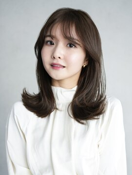 アイティー バイ アルバム 中野店(IT by ALBUM) くびれレイヤー_グレーベージュレイヤーロング前髪パーマ_9596