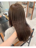 ローレンアオ(LOREN AO)&nbsp;オリーブカラー/ベージュカラー/似合わせカット/セミディ