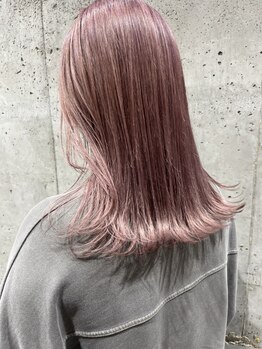 ロリ(Loli)の写真/カウンセリング重視◎店長経験ありのベテランstylistがマンツーマンであなたに似合うスタイルをご提案！