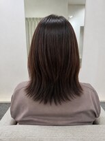 髪匠 りのん 大人の艶感レイヤーミディ