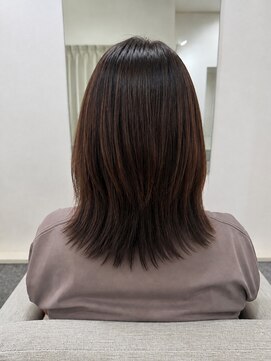 髪匠 りのん 大人の艶感レイヤーミディ