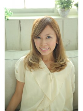 プリムワークス hair&nail Prime works ナチュラルカール