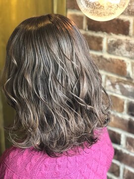 エイミー(Aimee) Aimeeプラチナベージュグラデーション