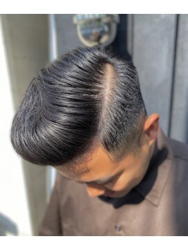 グルーマーズトウキョウ(GROOMER/S TOKYO) American classic barber <理容室> <男性専門>