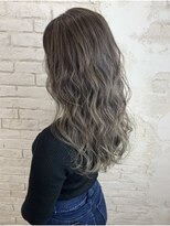 アジールヘア 赤羽駅南口店(agir hair)&nbsp;ハイライト グレージュ 大人かわいい【赤羽】