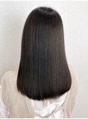 ブルベ冬×ダークグレージュ☆Zina 石井