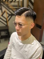 ヤード(YARD)&nbsp;スキンフェード / 七三