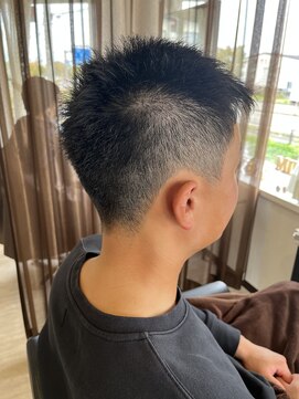 コアフィールフィス(COIFFURE fils) 《見附 今町》