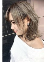 リア 大阪梅田(Ria)&nbsp;～ハイ透明感グレーアッシュ×外国人風～【Ria 大阪 梅田】