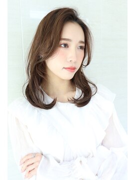 オーロ(ORO) 大人かわいいダークアッシュシアーカラーセミディワンカール